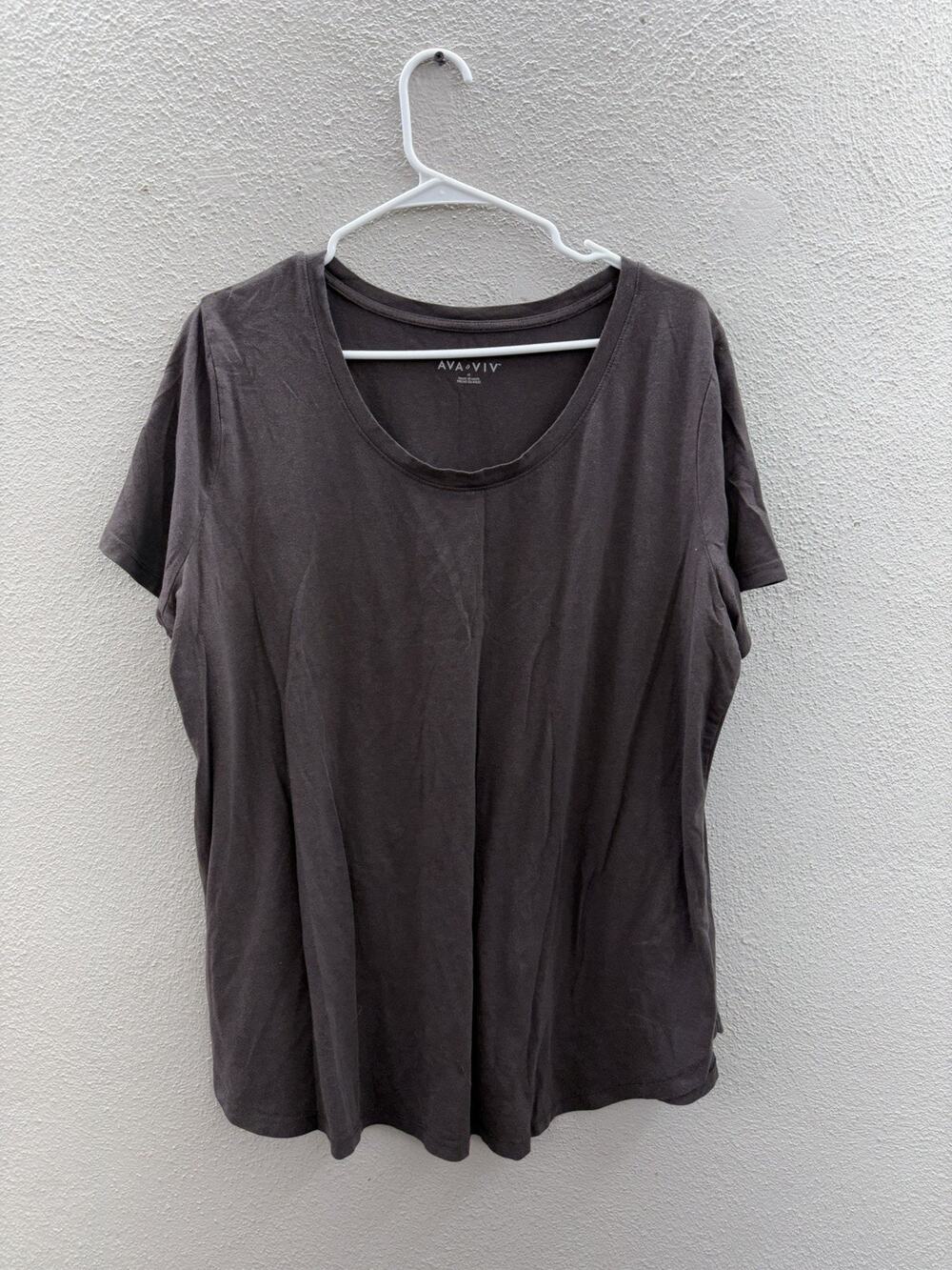 Ava and Viv Womens Shirt Size 1X Gray Scoop Neck Short Sleeve